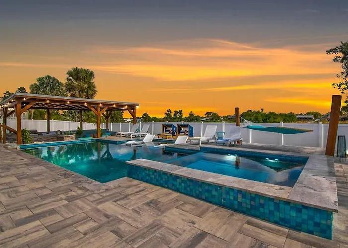 Tranquil Retreat Heated Pool, Spa, & Pool Table